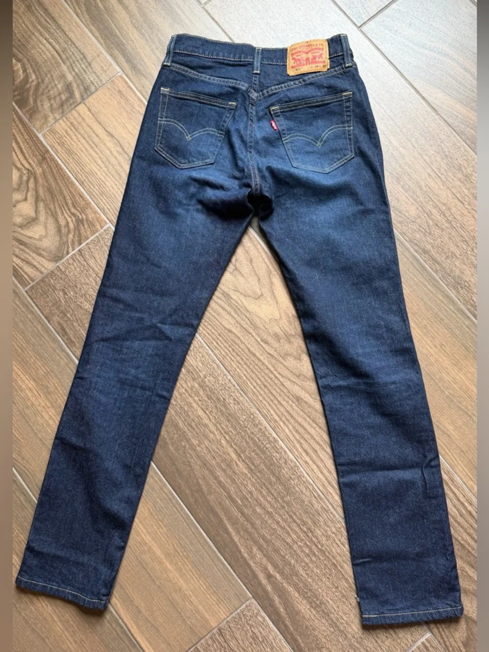 Levi’s Mens 511™ Stretch Fabric Straight Leg Slim Fit Jean